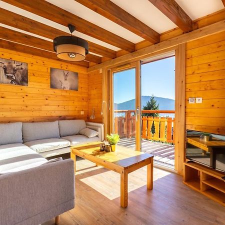 Chalet Les Tilleuls - Jolie Vue Montagne Et Lac Les Angles  Exterior photo